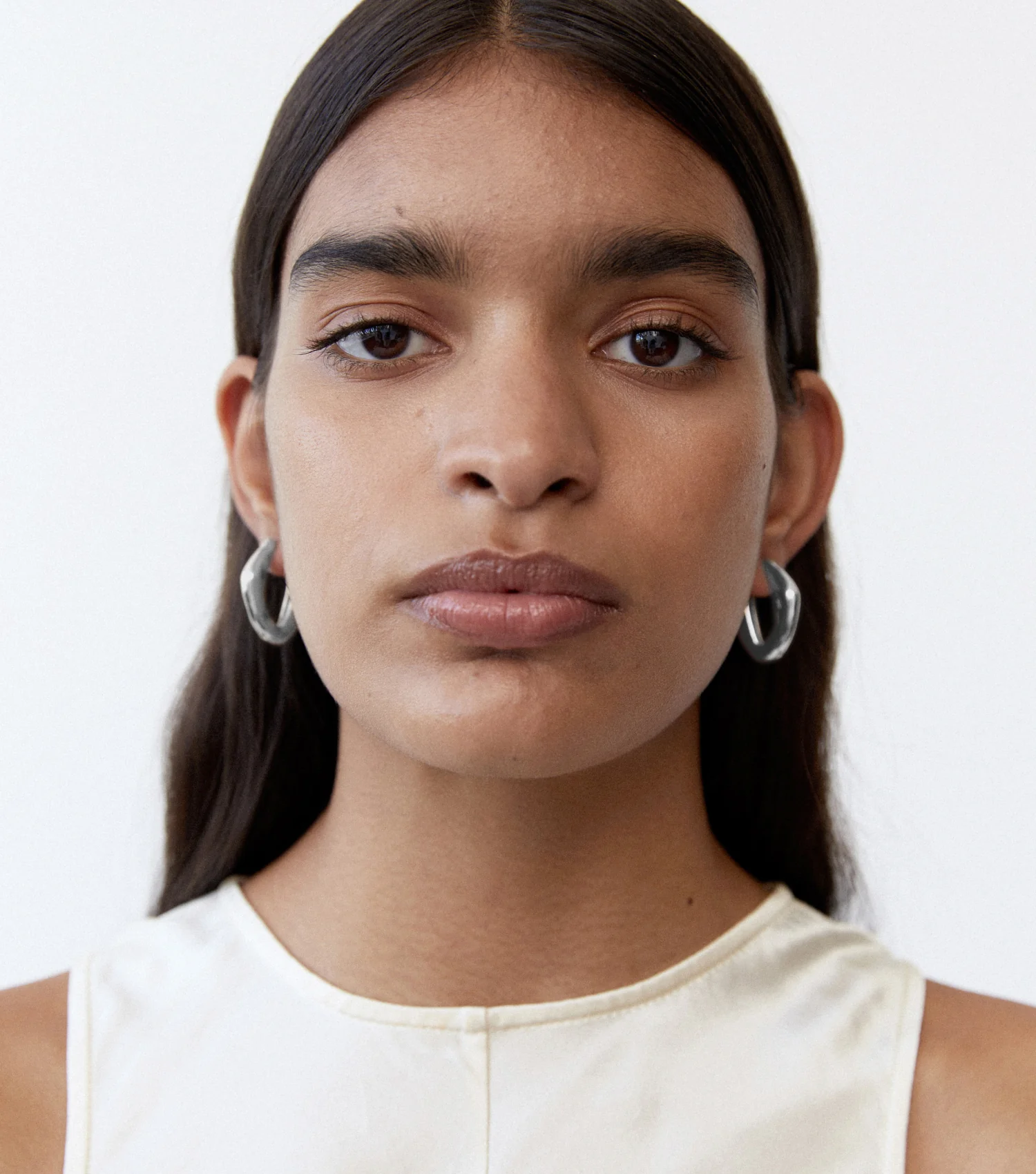 The Hoop Earrings - Silver - Image 7