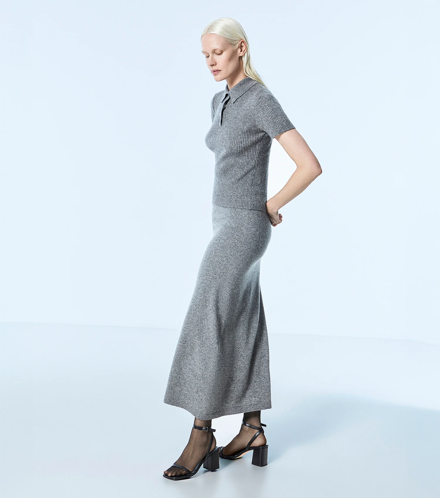 The Elevated Essential - Black - Image 8