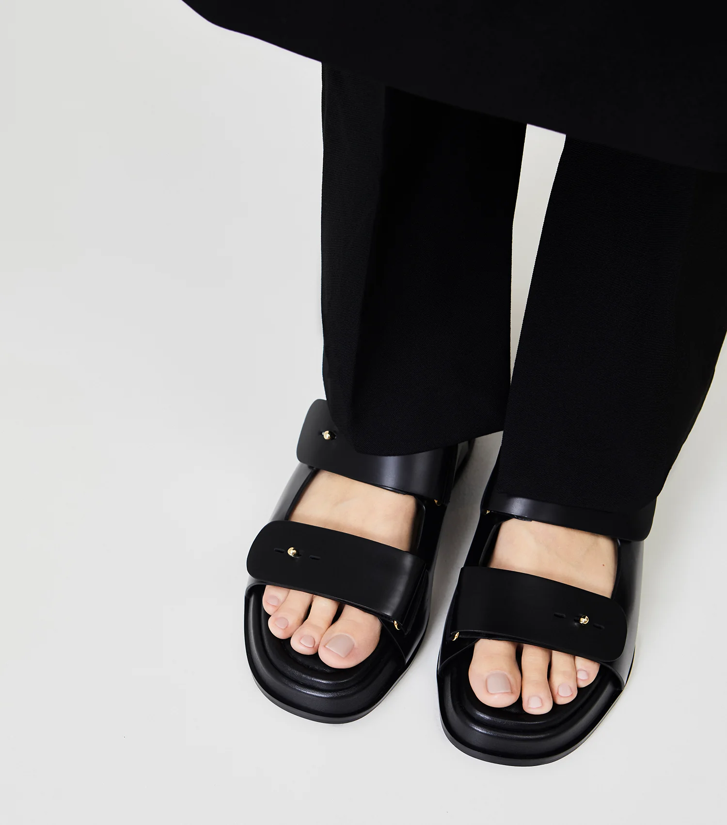 The Chunky Slide - Black - Image 5